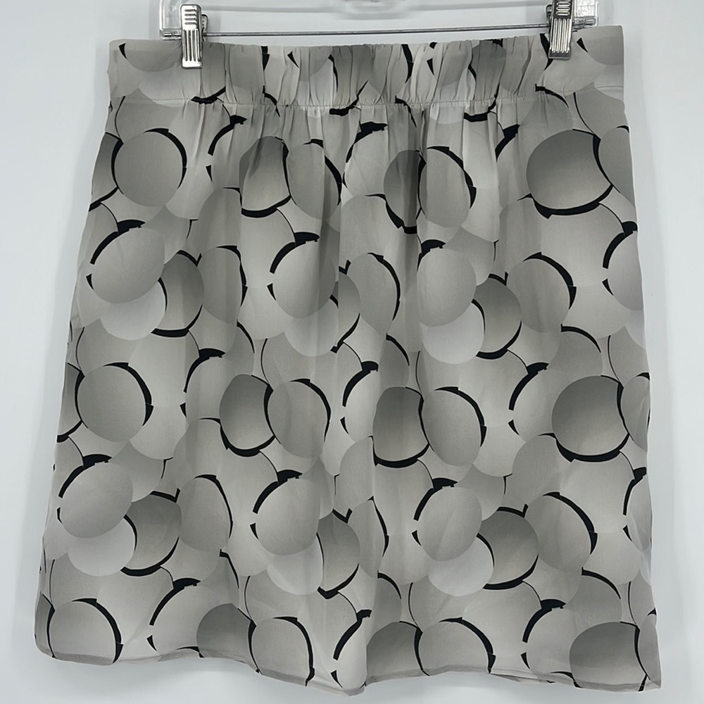 AKRIS Punto Bergdorf Goodman 100% Silk Circle Gray & Black Skirt Women’s Size 10